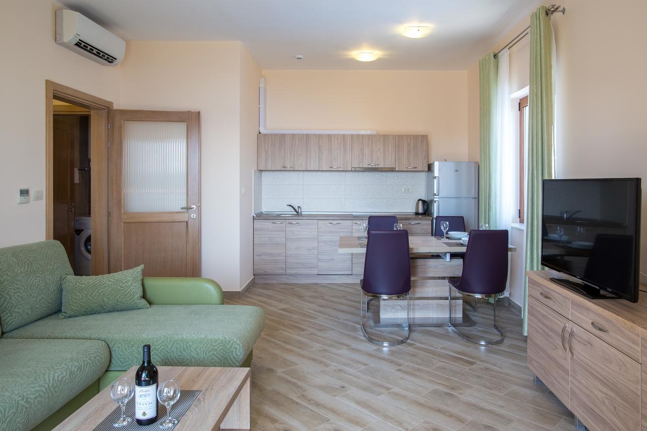 Aparthotel Belvedere Residence Becici ブドヴァ 部屋 写真
