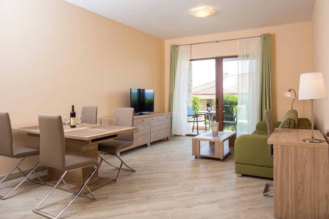 Aparthotel Belvedere Residence Becici ブドヴァ エクステリア 写真